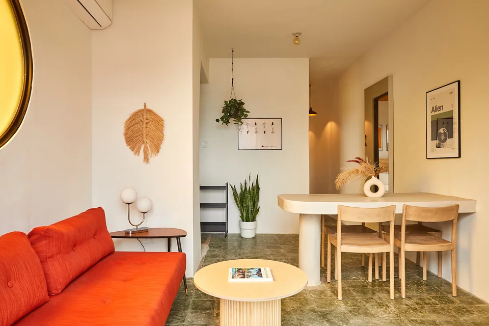 Open kitchen and dining area in APT 5